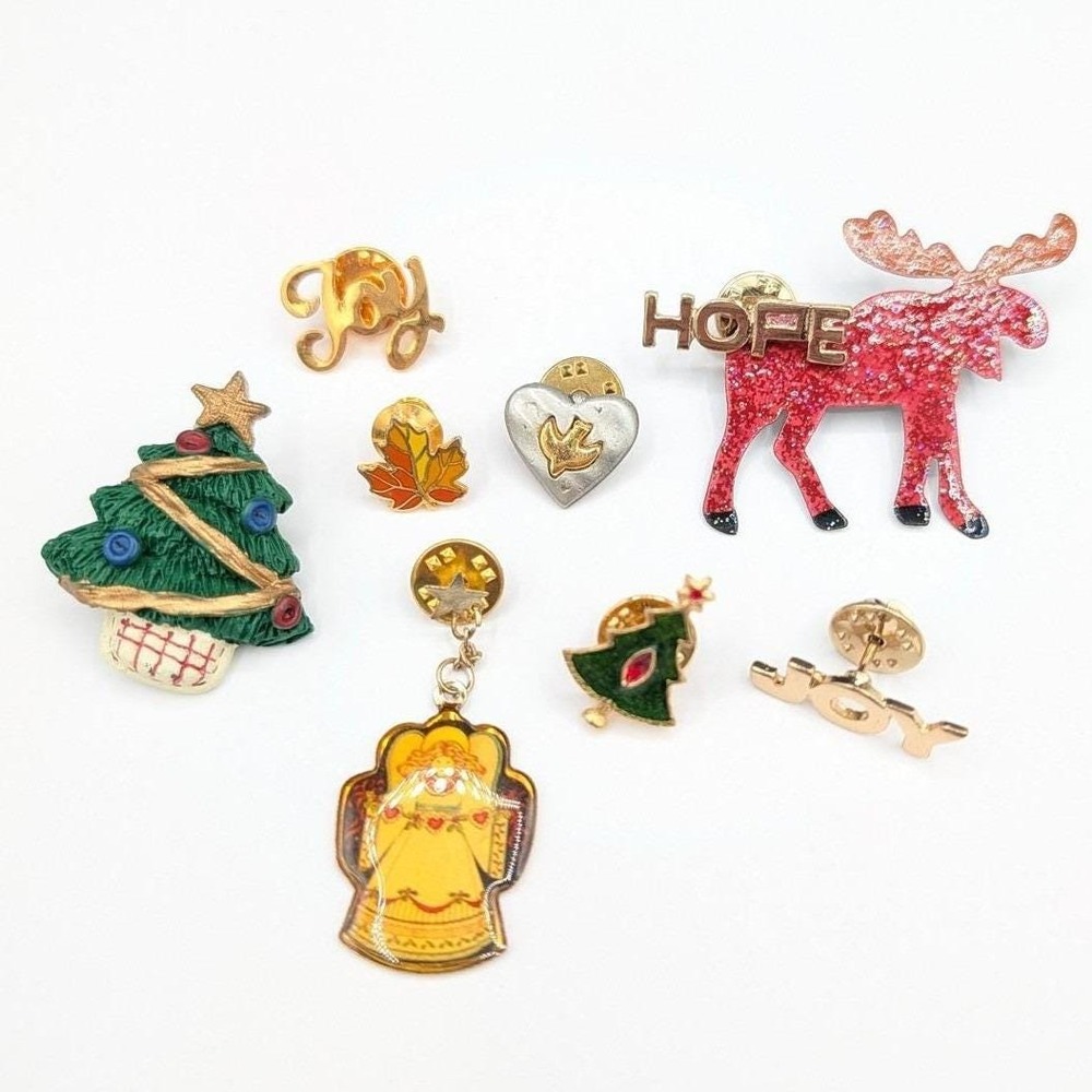 Vintage Christmas 9 Lapel Pins Lot Hallmark Premier Designs Tree Moose Angel Joy